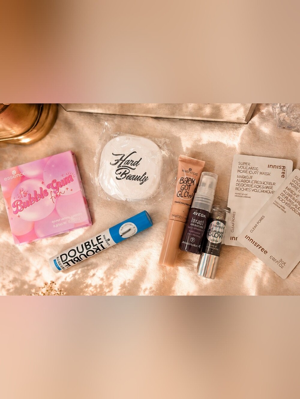 Essence 8 Pc Lot